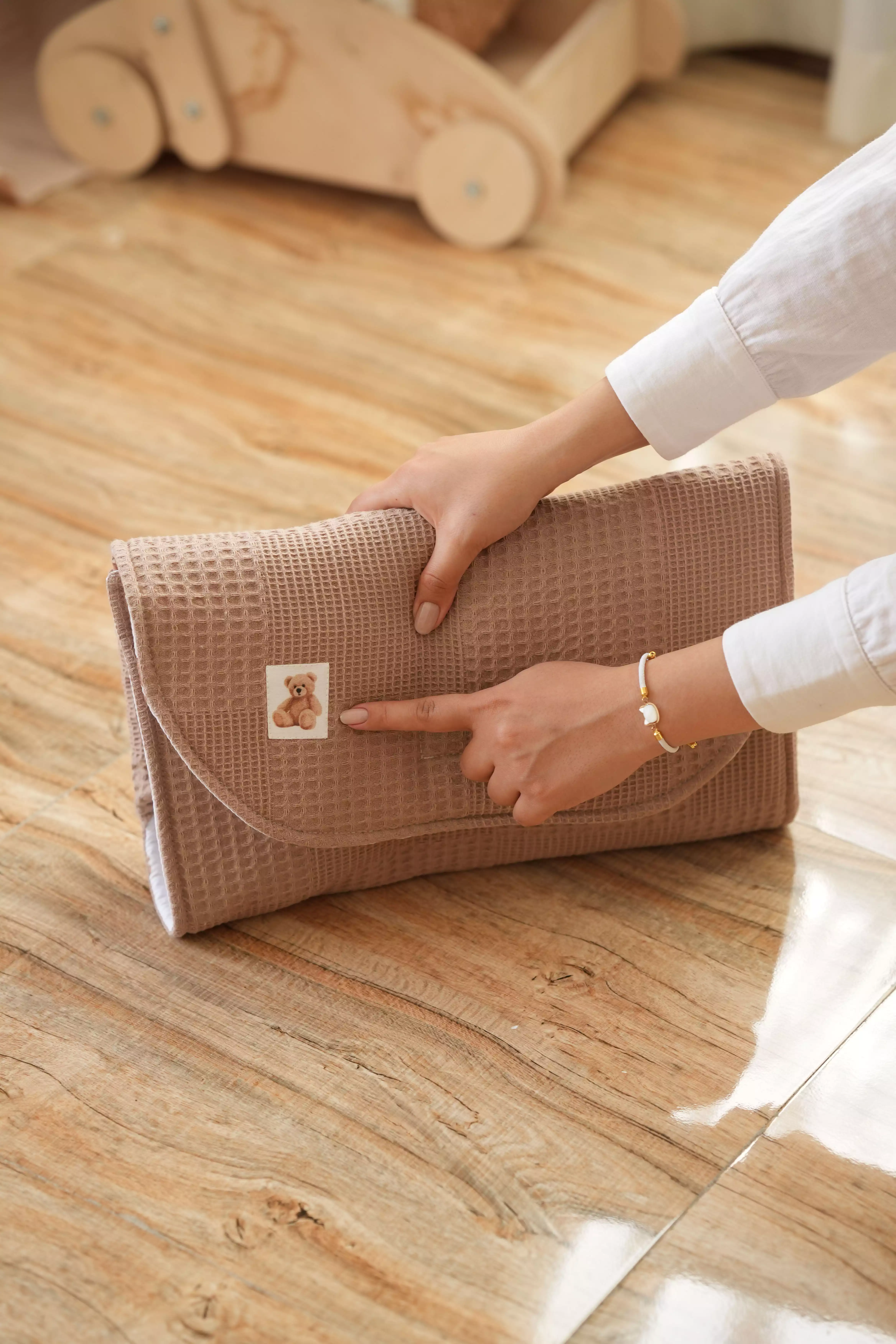 زيرانداز تعويض پیکه خرسی شکلاتی